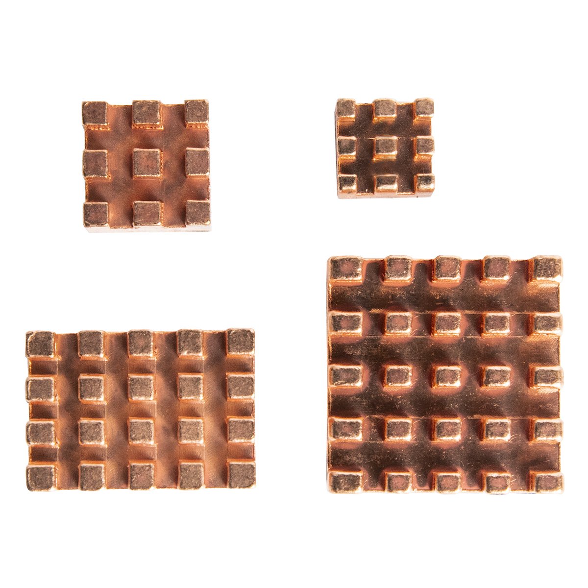 Set of four copper heat sinks with grid pattern, ideal for Raspberry Pi and microcontroladores in electrónica projects. - Disipadores de Calor Cobre Raspberry Pi 4 - Microbot México - Default Title