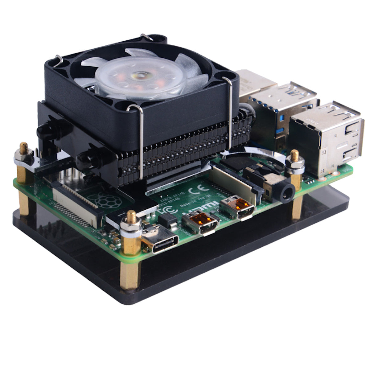 Black low-profile Ice Tower heat sink with fan on Raspberry Pi board for electrónica and microcontroladores cooling. - Disipador Raspberry Pi Ice Tower Low-Profile - Microbot México - Blanco