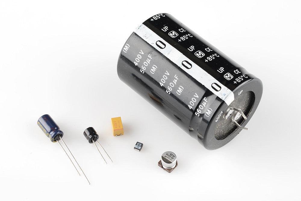 Capacitores